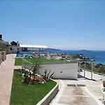 Hotel Rene 2*
