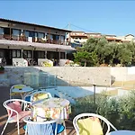Rene Hotel