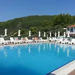 Rene Skiathos-Stadt