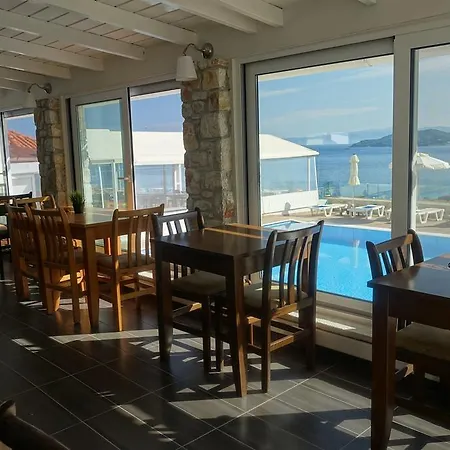 Hotel Rene 2*