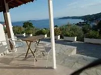 Rene 2* Città di Skiathos