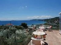 Rene Hotel
