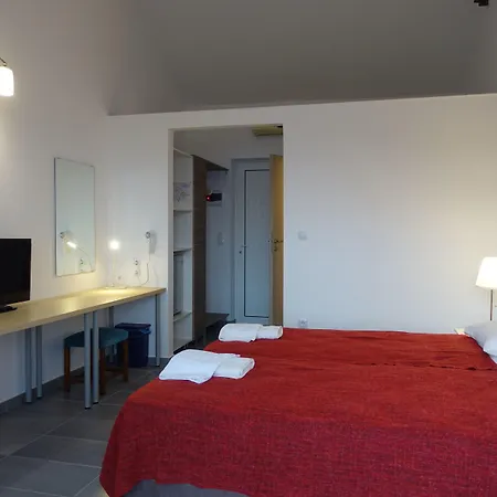 Rene Σκιάθος Πόλη