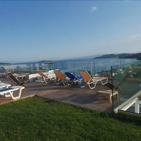 Ξενοδοχείο Rene 2*