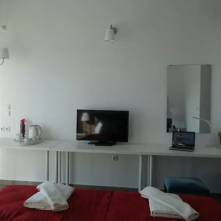 Rene Σκιάθος Πόλη