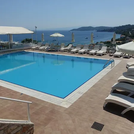 Rene Ξενοδοχείο